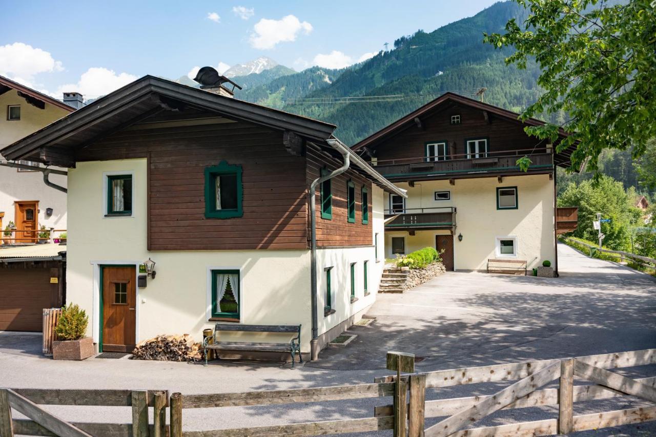Ferienhaeuser Mayrhofen Exterior photo